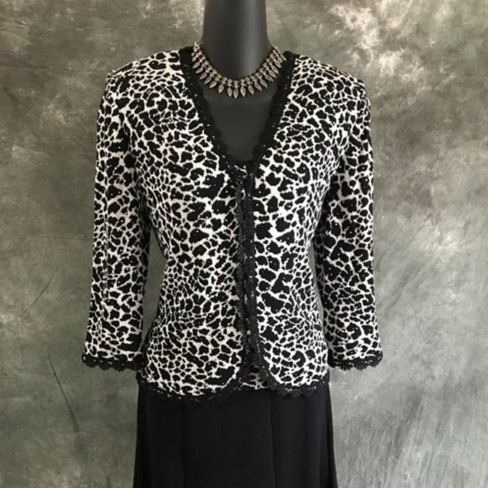Vintage St. John Evening by Marie Gray leopard print knit cardigan and skirt - Picture 12 of 12